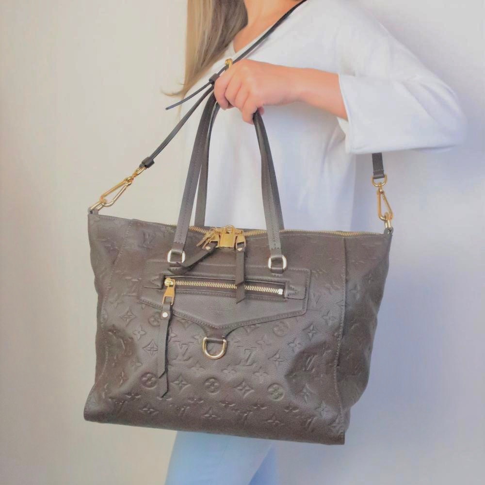 LOUIS VUITTON Empreinte Lumineuse PM Bag